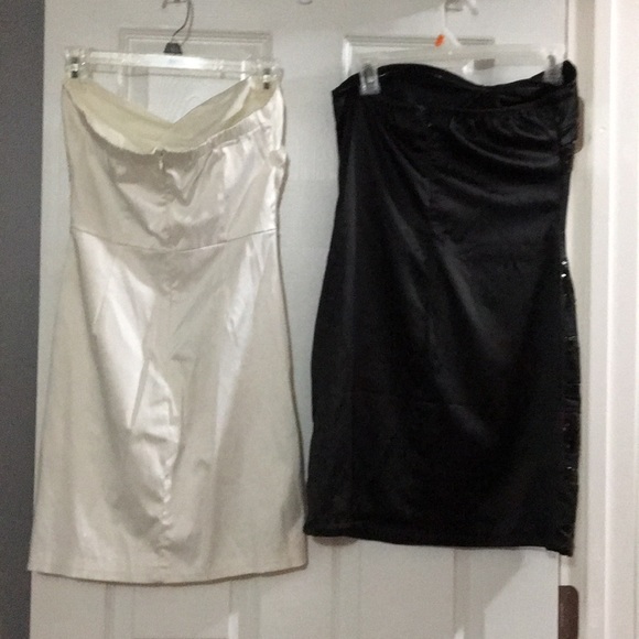 White & Black Mini Strapless dresses - Picture 4 of 4